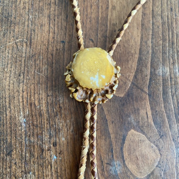 Elk horn vintage woven leather Bolo Tie - Picture 3 of 13